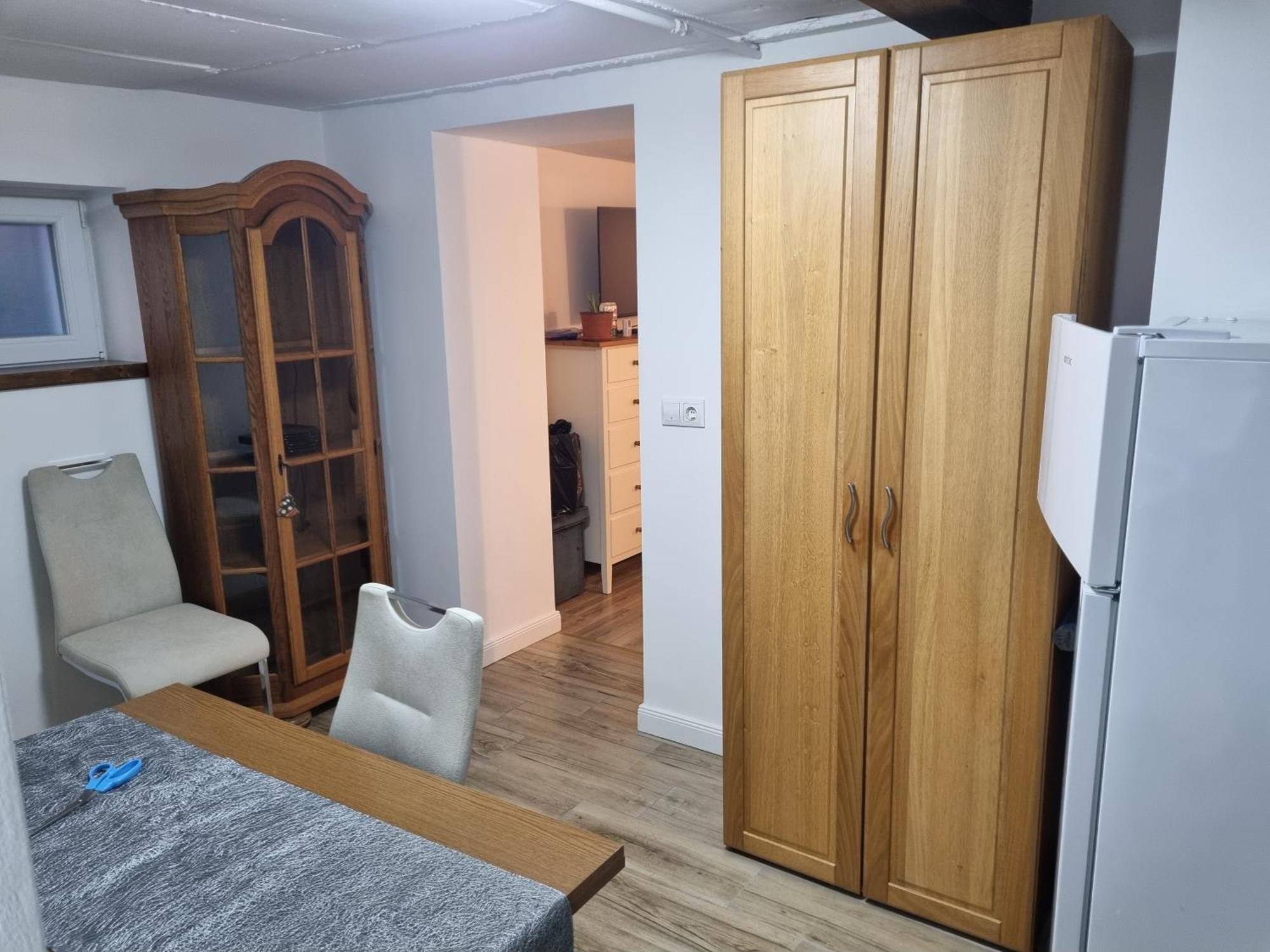 Ultracentral Garage Apartment